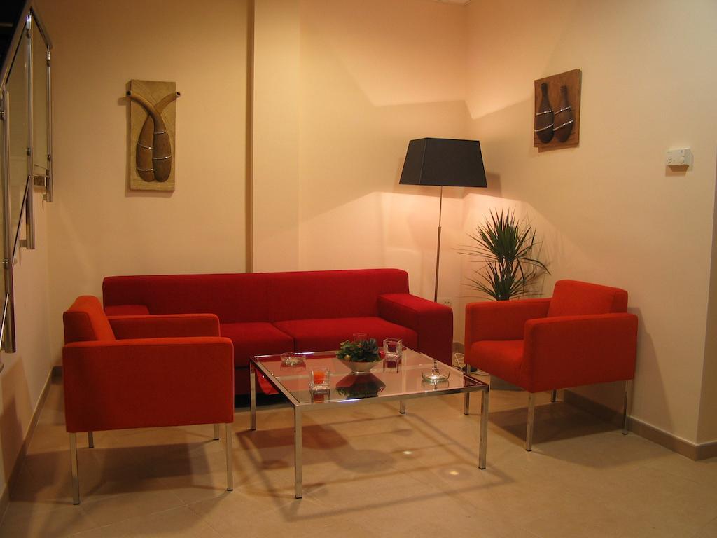 Hostal Ciudad De Caparra Carcaboso Bagian luar foto